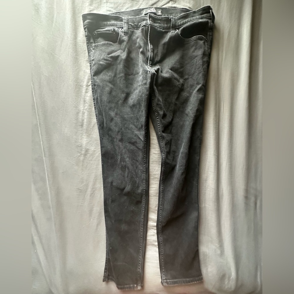 Black Skinny Jeans